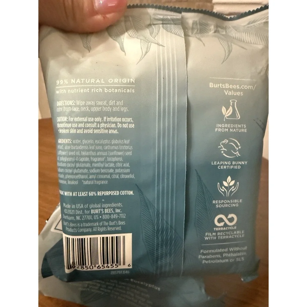 New Burts Bees Cooling Body Wipes Eucalyptus Cleanse Deodorize (2) pks 30 Ct Ea